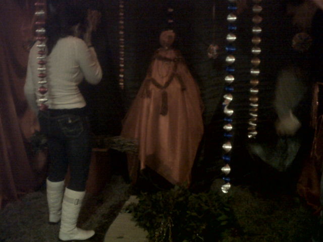 Preparando el Altar